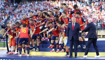 Το «you’re a champ» του Τραμπ, το «photobomb» και η στιγμή με Μέσι και Ρομέρο – to10.gr