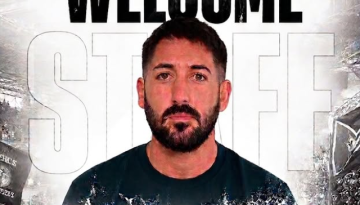 &Epsilon;&nu;&iota;&sigma;&chi;ύ&epsilon;&iota; &tau;&omicron; staff &tau;&eta;&sigmaf; &mu;&epsilon; &tau;&omicron;&nu; &Pi;&alpha;&nu;&alpha;&gamma;&iota;ώ&tau;&eta; &Nu;&omicron;&mu;&iota;&kappa;ό &eta; Snakes FC &ndash; Gentikoule
