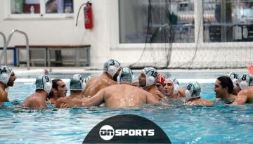&Alpha;1 &pi;ό&lambda;&omicron; &alpha;&nu;&delta;&rho;ώ&nu;: Ά&nu;&epsilon;&tau;&eta; &pi;&rho;&epsilon;&mu;&iota;έ&rho;&alpha; &gamma;&iota;&alpha; &tau;&omicron;&nu; &Pi;&alpha;&nu;&alpha;&theta;&eta;&nu;&alpha;ϊ&kappa;ό, &kappa;έ&rho;&delta;&iota;&sigma;&epsilon; 25-7 &tau;&omicron;&nu; &Eta;&lambda;&upsilon;&sigma;&iota;&alpha;&kappa;ό