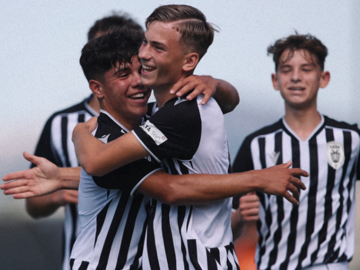 Ά&lambda;&lambda;&eta; &mu;&iota;&alpha; &nu;ί&kappa;&eta; &gamma;&iota;&alpha; &tau;&eta;&nu; &Kappa;15 &ndash; PAOKFC