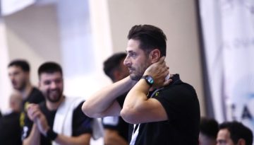 &Alpha;&lambda;&beta;&alpha;&nu;ό&sigmaf;: &laquo;&Theta;έ&lambda;&omicron;&upsilon;&mu;&epsilon; &pi;&omicron;&lambda;&lambda;ή &delta;&omicron;&upsilon;&lambda;&epsilon;&iota;ά &kappa;&iota; &alpha;&nu;&alpha;&sigma;ύ&nu;&tau;&alpha;&xi;&eta;&raquo;