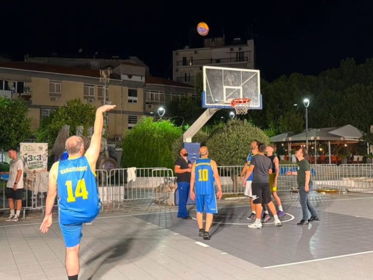 &Omicron; &Pi;&alpha;&nu;&alpha;&iota;&tau;&omega;&lambda;&iota;&kappa;ό&sigmaf; &tau;ί&mu;&eta;&sigma;&epsilon; &tau;&omicron; &tau;&omicron;&upsilon;&rho;&nu;&omicron;&upsilon;ά &mu;&pi;ά&sigma;&kappa;&epsilon;&tau; &tau;&eta;&sigmaf; &Gamma;&upsilon;&mu;&nu;&alpha;&sigma;&tau;&iota;&kappa;ή&sigmaf; &Epsilon;&tau;&alpha;&iota;&rho;&epsilon;ί&alpha;&sigmaf; &Alpha;&gamma;&rho;&iota;&nu;ί&omicron;&upsilon; &ndash; &Sigma;&upsilon;&nu;&epsilon;ί&delta;&eta;&sigma;&eta;