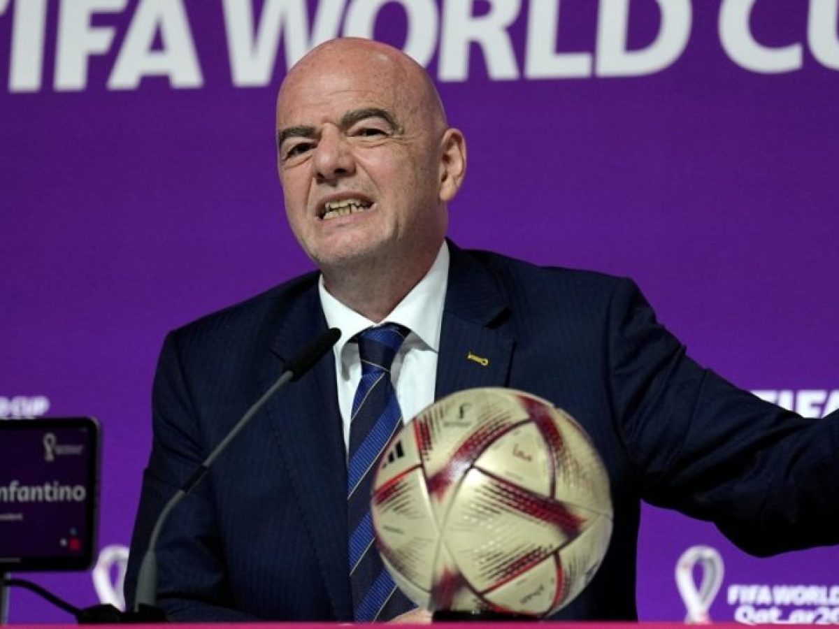 &Pi;&iota;έ&sigma;&epsilon;&iota;&sigmaf; &pi;&rho;&omicron;&sigmaf; &tau;&omicron;&nu; &Iota;&nu;&phi;&alpha;&nu;&tau;ί&nu;&omicron; &nu;&alpha; &sigma;&upsilon;&mu;&pi;&epsilon;&rho;&iota;&lambda;ά&beta;&epsilon;&iota; &tau;&eta;&nu; &upsilon;&pi;ό&theta;&epsilon;&sigma;&eta; &Mu;&pi;ά&lambda;&omicron;&gamma;&kappa;&alpha;&nu; &kappa;&alpha;&iota; &tau;&eta;&nu; &alpha;&pi;&omicron;&tau;&upsilon;&chi;&eta;&mu;έ&nu;&eta;&hellip; &iota;&delta;&iota;&omega;&tau;&iota;&kappa;&omicron;&pi;&omicron;ί&eta;&sigma;&eta; &tau;&omicron;&upsilon; &Mu;&omicron;&upsilon;&nu;&tau;&iota;ά&lambda; &sigma;&tau;&eta;&nu; &pi;&rho;ό&tau;&alpha;&sigma;ή &tau;&omicron;&upsilon; &gamma;&iota;&alpha; &tau;&eta; FIFA