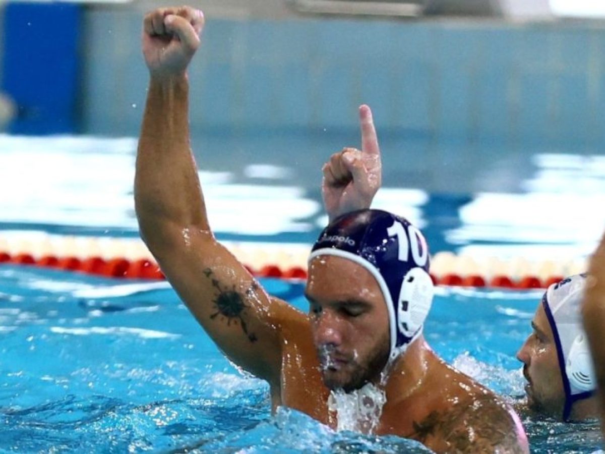 &Omicron; &Upsilon;&delta;&rho;&alpha;ϊ&kappa;ό&sigmaf; &pi;έ&rho;&alpha;&sigma;&epsilon; &alpha;&pi;ό &tau;&omicron;&nu; &Pi;&epsilon;&iota;&rho;&alpha;&iota;ά &sigma;&tau;&eta;&nu; &pi;&rho;&epsilon;&mu;&iota;έ&rho;&alpha; &tau;&eta;&sigmaf; Waterpolo League