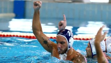 &Omicron; &Upsilon;&delta;&rho;&alpha;ϊ&kappa;ό&sigmaf; &pi;έ&rho;&alpha;&sigma;&epsilon; &alpha;&pi;ό &tau;&omicron;&nu; &Pi;&epsilon;&iota;&rho;&alpha;&iota;ά &sigma;&tau;&eta;&nu; &pi;&rho;&epsilon;&mu;&iota;έ&rho;&alpha; &tau;&eta;&sigmaf; Waterpolo League