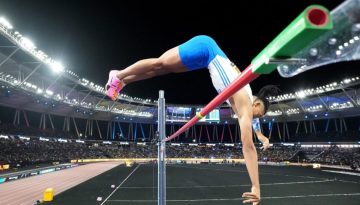 &laquo;&Iota;&pi;&tau;ά&mu;&epsilon;&nu;&omicron;&sigmaf;&raquo; &Kappa;&alpha;&rho;&alpha;&lambda;ή&sigmaf; &mu;&epsilon; 6,15&mu;. &kappa;&alpha;&iota; &sigma;&tau;&omicron; Ultimate Championship