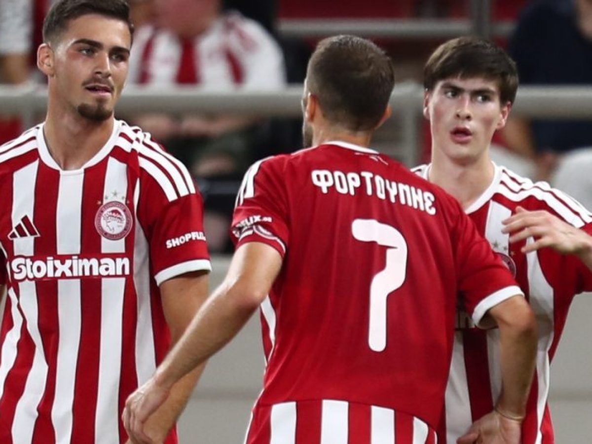 &Tau;&omicron; &phi;&alpha;&beta;&omicron;&rho;ί &tau;&eta;&sigmaf; Superleague &mu;&epsilon;&tau;ά &tau;&iota;&sigmaf; &gamma;&kappa;έ&lambda;&epsilon;&sigmaf; &Alpha;&Epsilon;&Kappa; &kappa;&alpha;&iota; &Omicron;&lambda;&upsilon;&mu;&pi;&iota;&alpha;&kappa;&omicron;ύ