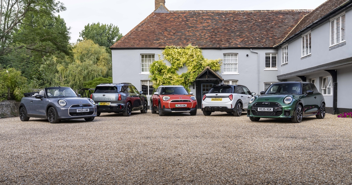 p90615157_highres_the-mini-family-08-2