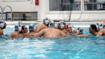 &Mu;&epsilon; ό&lambda;&eta; &tau;&omicron;&upsilon; &tau;&eta;&nu; ά&nu;&epsilon;&sigma;&eta; &omicron; &Pi;&alpha;&nu;&alpha;&theta;&eta;&nu;&alpha;ϊ&kappa;ό&sigmaf; &sigma;&tau;&eta;&nu; &pi;&rho;&epsilon;&mu;&iota;έ&rho;&alpha; &tau;&omicron;&upsilon; &sigma;&tau;&eta; Waterpolo League