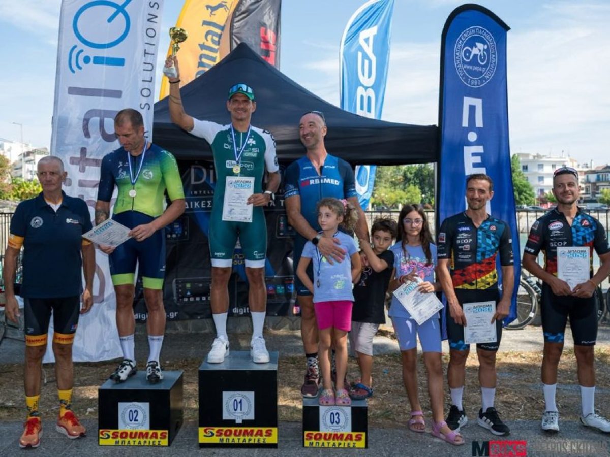 &Epsilon;&upsilon;&kappa;&lambda;ή&sigmaf; Cycling Team: &Chi;ά&lambda;&kappa;&iota;&nu;&omicron;&iota; &omicron;&iota; &Delta;&eta;&mu;&eta;&tau;&rho;&alpha;&kappa;ό&pi;&omicron;&upsilon;&lambda;&omicron;&sigmaf; &kappa;&alpha;&iota; &Gamma;&kappa;&omicron;&upsilon;&lambda;&omicron;ύ&sigma;&eta;&sigmaf; &sigma;&tau;&omicron;&nu; &rdquo;11&omicron; &Pi;&omicron;&delta;&eta;&lambda;&alpha;&tau;&iota;&kappa;ό &Gamma;ύ&rho;&omicron; &Chi;&alpha;&lambda;&kappa;ί&delta;&alpha;&sigmaf;&rdquo;.