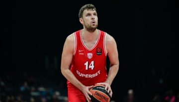 &Omicron;&lambda;&upsilon;&mu;&pi;&iota;&alpha;&kappa;ό&sigmaf;: &Kappa;&upsilon;&kappa;&lambda;&omicron;&phi;ό&rho;&eta;&sigma;&alpha;&nu; &tau;&alpha; &epsilon;&iota;&sigma;&iota;&tau;ή&rho;&iota;&alpha; &gamma;&iota;&alpha; &tau;&omicron;&nu; &alpha;&gamma;ώ&nu;&alpha; &tau;&eta; &Phi;&epsilon;&nu;έ&rho; &ndash; to10.gr