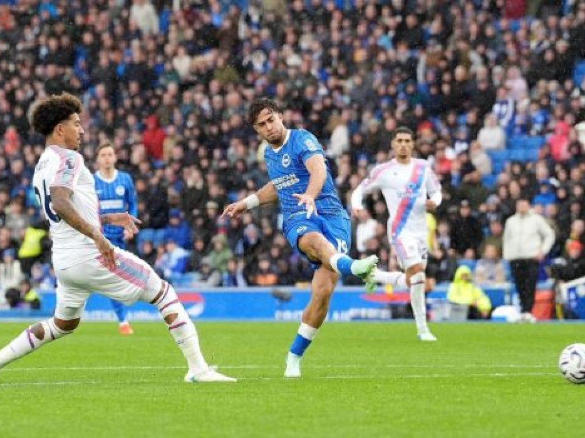 &Omicron; &laquo;Babistuta&raquo; &tau;&eta;&sigmaf; Premier League &ndash; &Omicron; &Kappa;&omega;&sigma;&tau;&omicron;ύ&lambda;&alpha;&sigmaf; &laquo;&tau;&rho;&epsilon;&lambda;&alpha;ί&nu;&epsilon;&iota;&raquo; &kappa;ό&sigma;&mu;&omicron; &sigma;&tau;&omicron; &Nu;&eta;&sigma;ί &kappa;&alpha;&iota; &laquo;&pi;ά&epsilon;&iota; &gamma;&iota;&alpha; &mu;&epsilon;&tau;&alpha;&gamma;&rho;&alpha;&phi;ή 100.000.000 &lambda;&iota;&rho;ώ&nu;&raquo; (pics, vids) &ndash; to10.gr