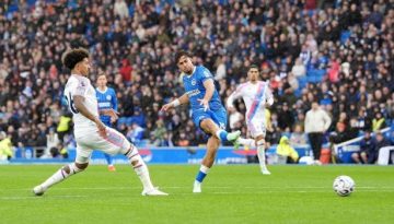 &Omicron; &laquo;Babistuta&raquo; &tau;&eta;&sigmaf; Premier League &ndash; &Omicron; &Kappa;&omega;&sigma;&tau;&omicron;ύ&lambda;&alpha;&sigmaf; &laquo;&tau;&rho;&epsilon;&lambda;&alpha;ί&nu;&epsilon;&iota;&raquo; &kappa;ό&sigma;&mu;&omicron; &sigma;&tau;&omicron; &Nu;&eta;&sigma;ί &kappa;&alpha;&iota; &laquo;&pi;ά&epsilon;&iota; &gamma;&iota;&alpha; &mu;&epsilon;&tau;&alpha;&gamma;&rho;&alpha;&phi;ή 100.000.000 &lambda;&iota;&rho;ώ&nu;&raquo; (pics, vids) &ndash; to10.gr