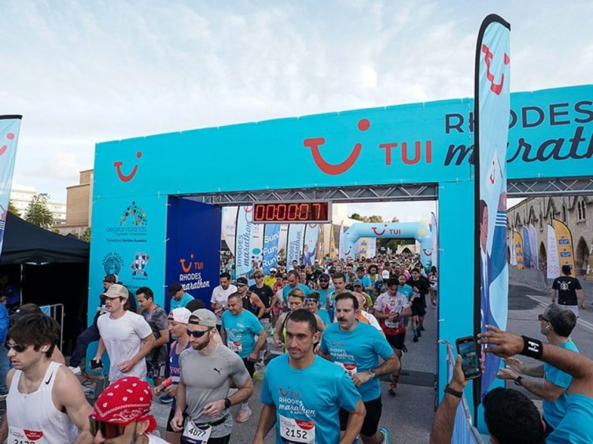 O TUI &Mu;&alpha;&rho;&alpha;&theta;ώ&nu;&iota;&omicron;&sigmaf; &Rho;ό&delta;&omicron;&upsilon; &sigma;&tau;&eta;&nu; Allwyn Marathon Expo &ndash; Runner Magazine