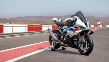 BMW S 1000 RR: &Alpha;&nu;ά&kappa;&lambda;&eta;&sigma;&eta; &gamma;&iota;&alpha; &pi;&rho;&omicron;&lambda;&eta;&pi;&tau;&iota;&kappa;&omicron;ύ&sigmaf; &lambda;ό&gamma;&omicron;&upsilon;&sigmaf;