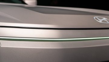 &Mu;&epsilon; &sigma;&eta;&mu;&alpha;&nu;&tau;&iota;&kappa;έ&sigmaf; &pi;&rho;&epsilon;&mu;&iota;έ&rho;&epsilon;&sigmaf; &eta; Hyundai &sigma;&tau;&eta;&nu; Έ&kappa;&theta;&epsilon;&sigma;&eta; &tau;&omicron;&upsilon; &Pi;&alpha;&rho;&iota;&sigma;&iota;&omicron;ύ