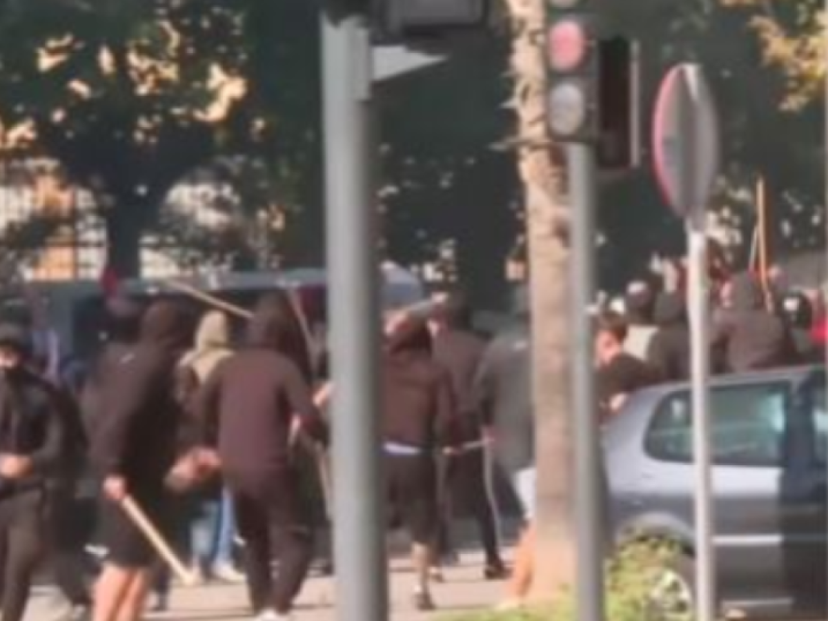 &Alpha;&pi;ί&sigma;&tau;&epsilon;&upsilon;&tau;&omicron; &xi;ύ&lambda;&omicron; &pi;&rho;&iota;&nu; &tau;&omicron; &Lambda;&epsilon;&beta;ά&nu;&tau;&epsilon; &ndash; &Sigma;&epsilon;&beta;ί&lambda;&lambda;&eta;: &Sigma;&upsilon;&mu;&pi;&lambda;&omicron;&kappa;έ&sigmaf; &mu;&epsilon; &kappa;&alpha;&delta;&rho;ό&nu;&iota;&alpha; &kappa;&alpha;&iota; &kappa;&alpha;&rho;έ&kappa;&lambda;&epsilon;&sigmaf;!