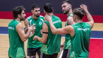 &Mu;&epsilon; &tau;&rho;&epsilon;&iota;&sigmaf; &nu;ί&kappa;&epsilon;&sigmaf; &omicron;&lambda;&omicron;&kappa;&lambda;ή&rho;&omega;&sigma;&epsilon; &tau;&omicron; &tau;&omicron;&upsilon;&rho;&nu;&omicron;&upsilon;ά &sigma;&tau;&omicron; &Rho;έ&theta;&upsilon;&mu;&nu;&omicron; &omicron; &Pi;&alpha;&nu;&alpha;&theta;&eta;&nu;&alpha;ϊ&kappa;ό&sigmaf; &ndash; www.ertsports.gr
